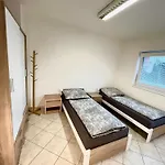 Δωμάτια σε οικογενειακή κατοικία Trnova Παρντούμπιτσε