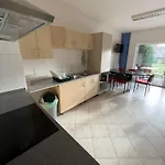 Trnova Δωμάτια σε οικογενειακή κατοικία *